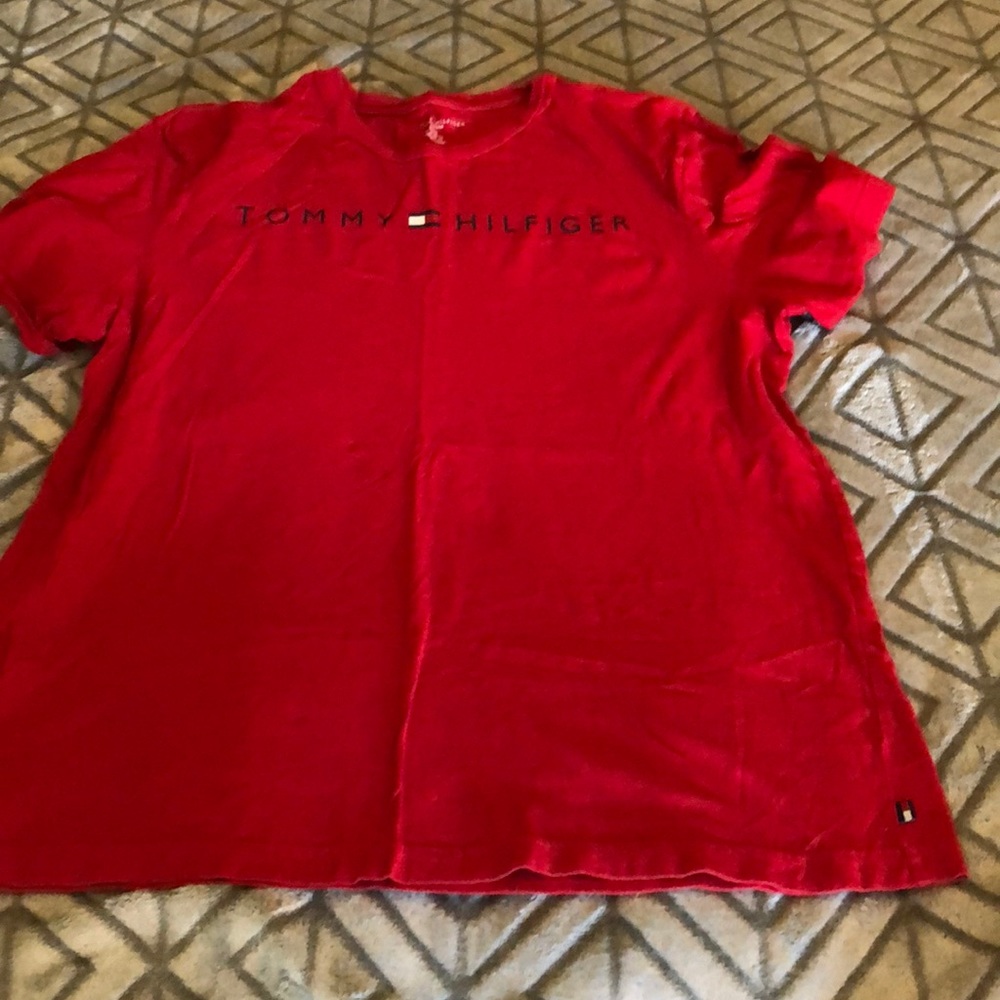 Men’s Tommy Hilfiger red sleepwear t shirt large